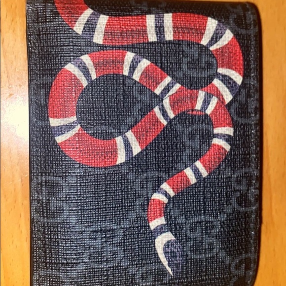 Gucci supreme wallet - Picture 1 of 4